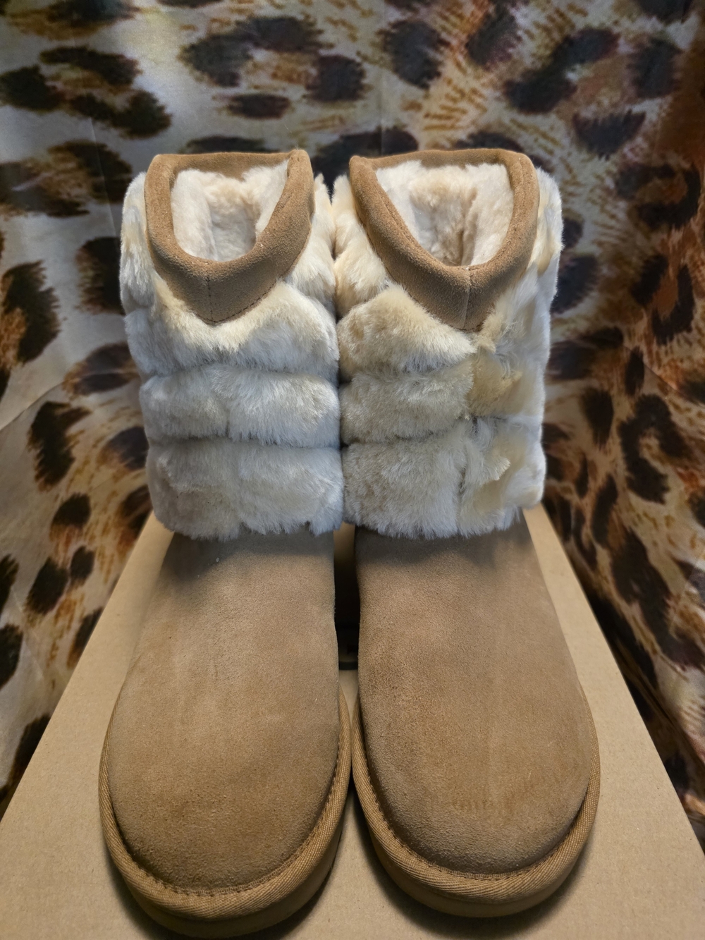 UGG TANIA Chevron Shearling Cuff Boots in Chestnut - Size 6